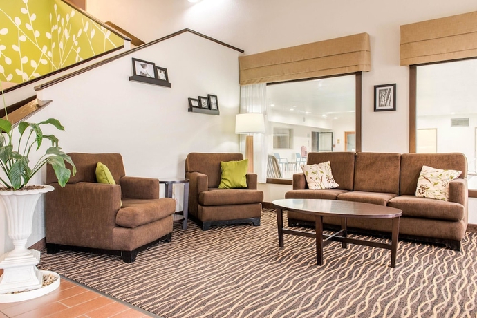 Imagen de los interiores del Hotel Sleep Inn & Suites Columbus, Columbus. Foto 17