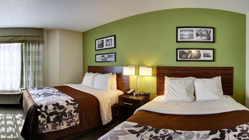 Imagen de la habitación del Hotel Sleep Inn & Suites Columbus, Columbus. Foto 14