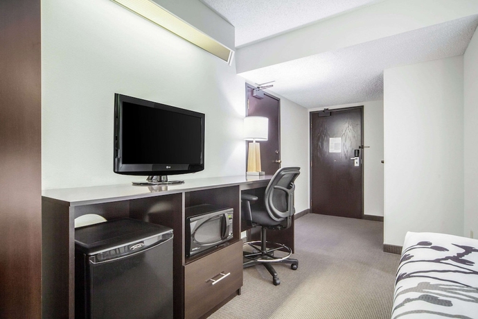 Imagen de la habitación del Hotel Sleep Inn & Suites Columbus. Foto 12