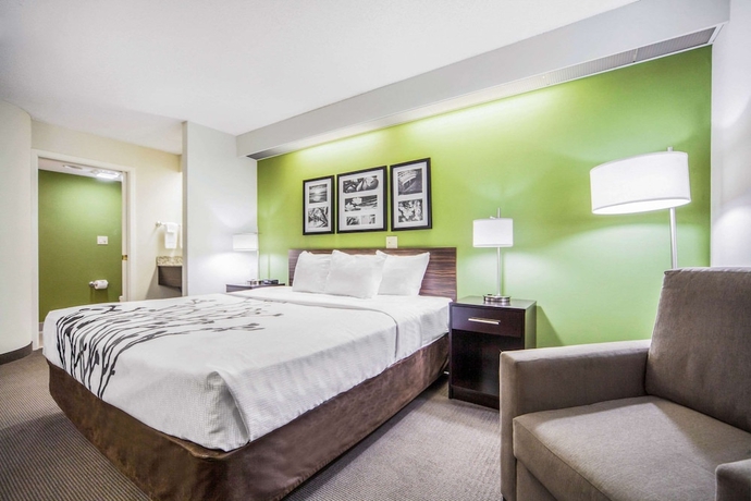Imagen de la habitación del Hotel Sleep Inn & Suites Columbus. Foto 14