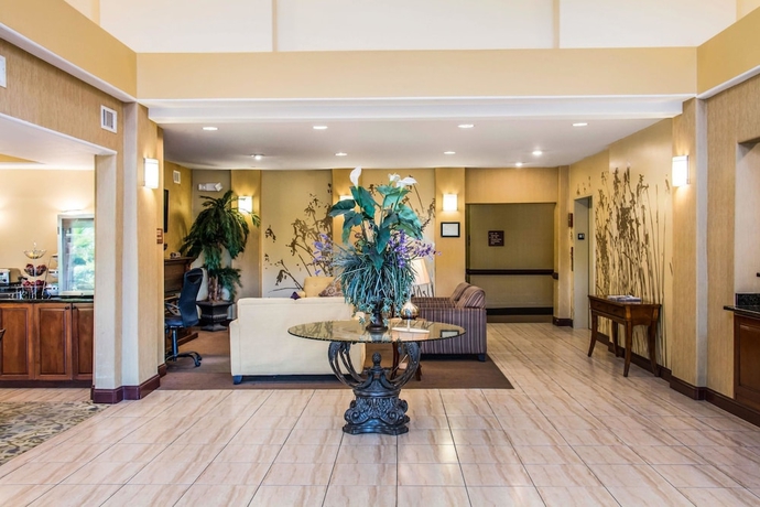 Imagen de los interiores del Hotel Sleep Inn & Suites Pooler. Foto 16