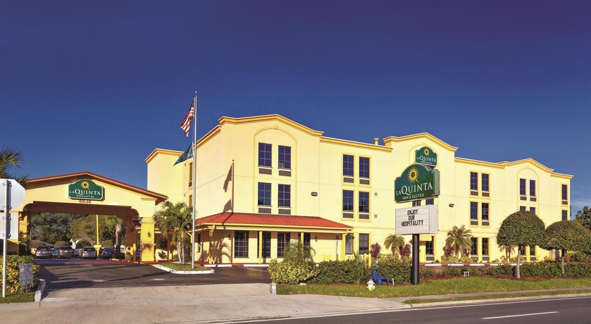 Imagen general del Hotel Sleep Inn & Suites St Petersburg Gateway. Foto 1