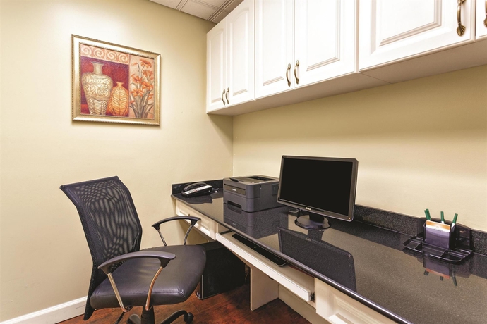 Imagen de los interiores del Hotel Sleep Inn & Suites St Petersburg Gateway. Foto 15