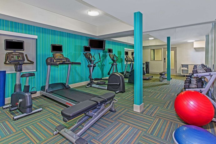 Imagen de los interiores del Hotel Sleep Inn & Suites Tempe ASU Campus. Foto 18