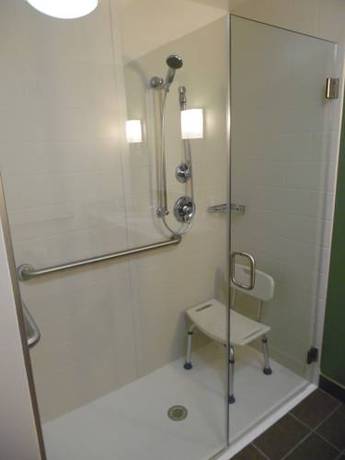 Imagen de la habitación del Hotel Sleep Inn and Suites Airport, Syracuse. Foto 3