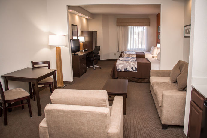 Imagen de los interiores del Hotel Sleep Inn and Suites At Concord Mills. Foto 9