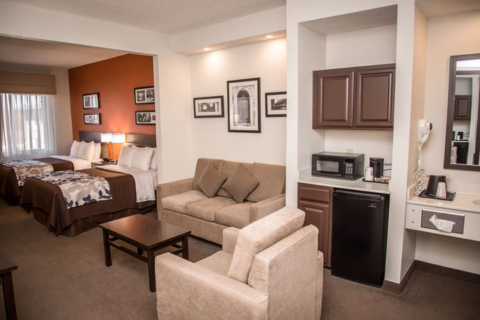 Imagen de los interiores del Hotel Sleep Inn and Suites At Concord Mills. Foto 10