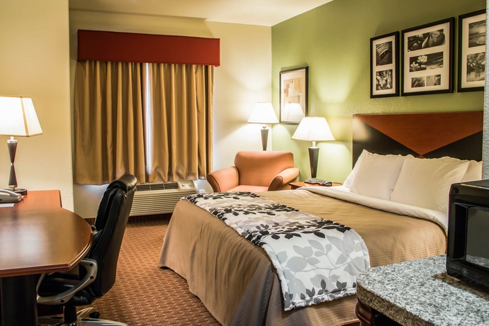 Imagen de la habitación del Hotel Sleep Inn and Suites At Six Flags. Foto 5