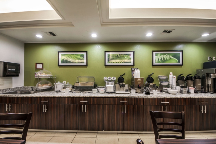 Imagen del bar/restaurante del Hotel Sleep Inn and Suites Central/i-44. Foto 4