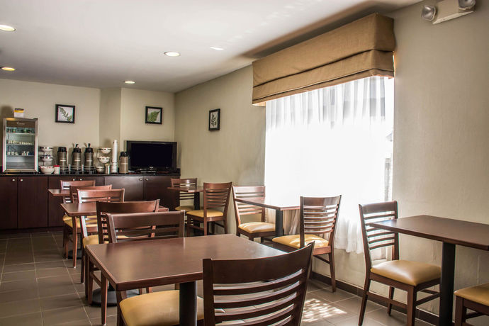 Imagen del bar/restaurante del Hotel Sleep Inn and Suites Cullman I-65 Exit 310. Foto 4
