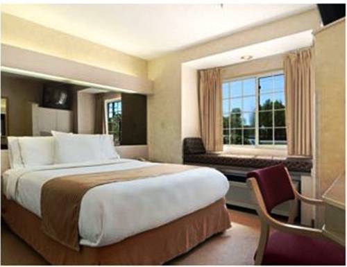 Imagen de la habitación del Hotel Sleep Inn and Suites, Decatur. Foto 4