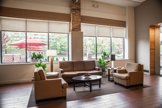 Imagen de los interiores del Hotel Sleep Inn and Suites Downtown Inner Harbor. Foto 13