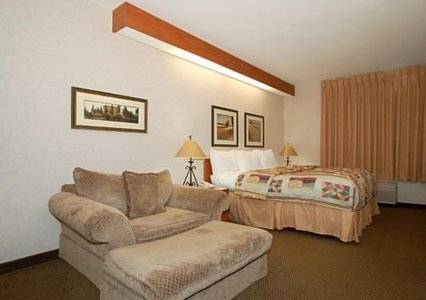 Imagen de la habitación del Hotel Sleep Inn and Suites Edmond Near University. Foto 3