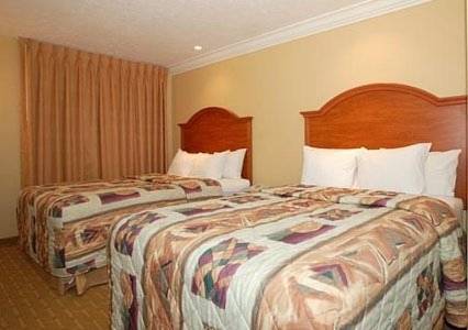 Imagen de la habitación del Hotel Sleep Inn and Suites Edmond Near University. Foto 7