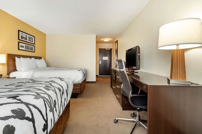 Imagen de la habitación del Hotel Sleep Inn and Suites Fargo Medical Center. Foto 4