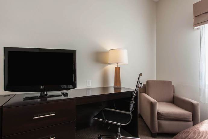 Imagen de la habitación del Hotel Sleep Inn and Suites Fargo Medical Center. Foto 5