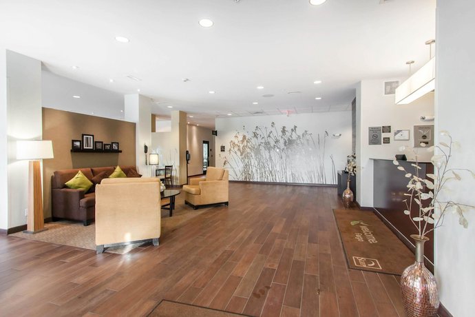 Imagen de los interiores del Hotel Sleep Inn and Suites Fargo Medical Center. Foto 17