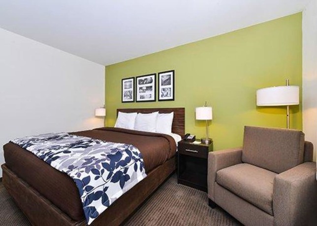 Imagen de la habitación del Hotel Sleep Inn and Suites Gulfport. Foto 12