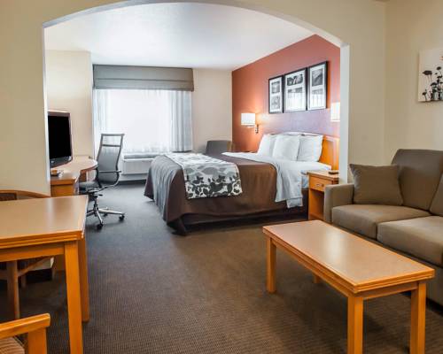 Imagen de la habitación del Hotel Sleep Inn and Suites Lake Of The Ozarks. Foto 6