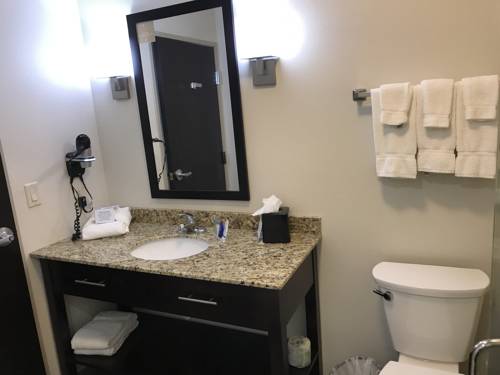 Imagen de la habitación del Hotel Sleep Inn and Suites Lincoln University Area. Foto 6