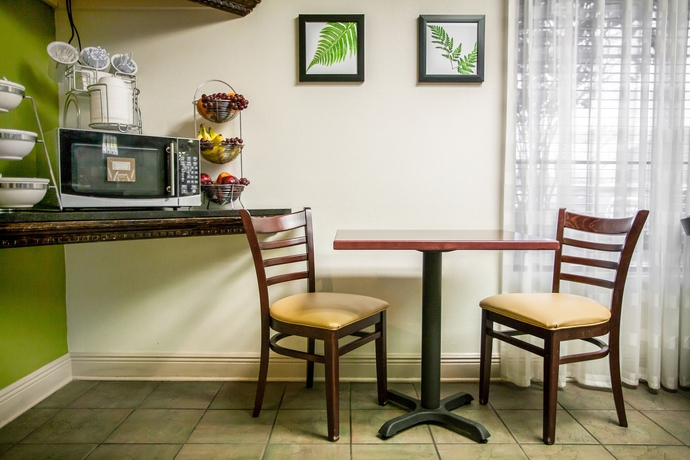 Imagen del bar/restaurante del Hotel Sleep Inn and Suites Metairie. Foto 6