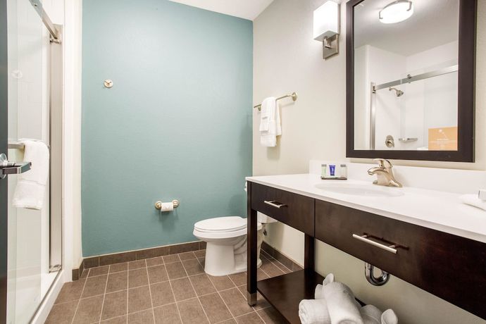 Imagen de la habitación del Hotel Sleep Inn and Suites Monroe - Woodbury. Foto 15