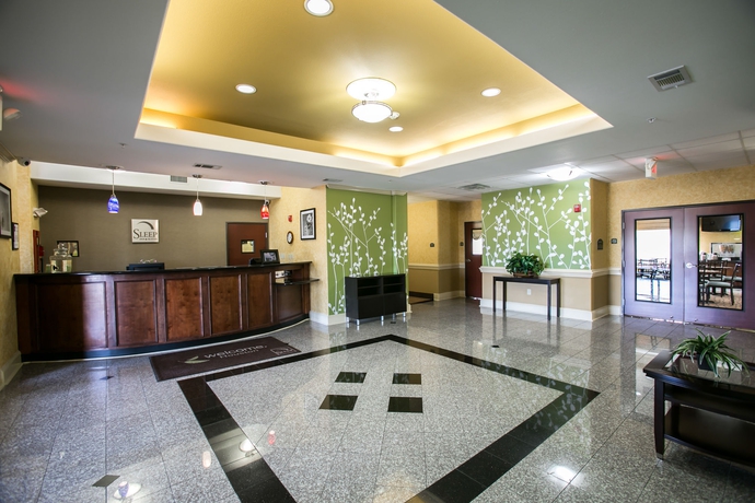 Imagen de los interiores del Hotel Sleep Inn and Suites Near Downtown North. Foto 11