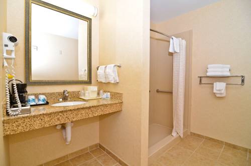 Imagen de la habitación del Hotel Sleep Inn and Suites Near Joint Base Andrews - Washington Area. Foto 3