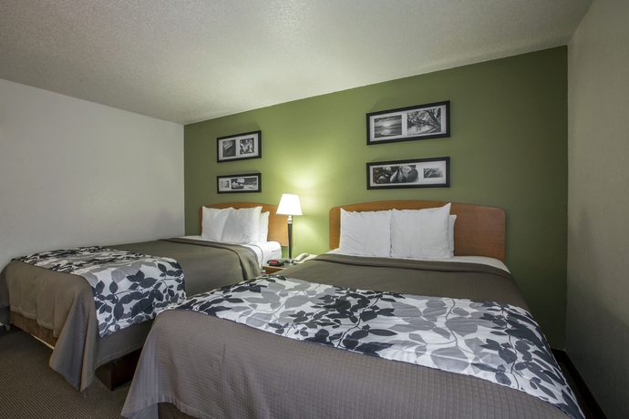 Imagen de la habitación del Hotel Sleep Inn and Suites Near Sports World Blvd. Foto 11