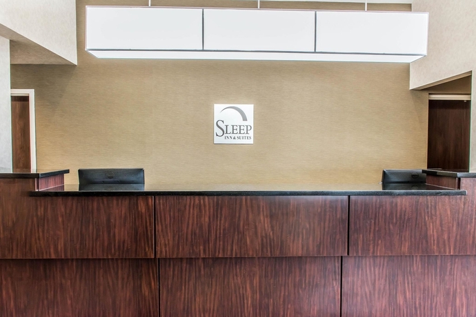 Imagen de los interiores del Hotel Sleep Inn and Suites Of Lancaster County. Foto 16