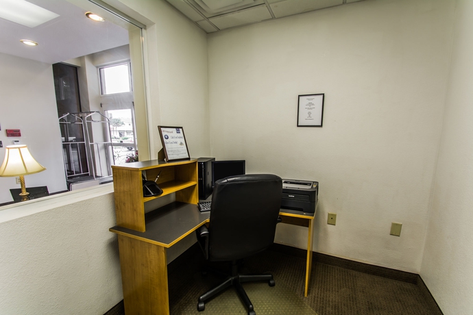 Imagen de los interiores del Hotel Sleep Inn and Suites Orlando International Airport. Foto 10