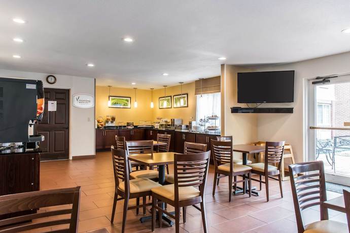 Imagen del bar/restaurante del Hotel Sleep Inn and Suites Pittsburgh. Foto 4
