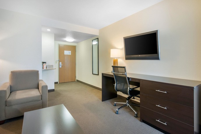 Imagen de la habitación del Hotel Sleep Inn and Suites Port Charlotte - Punta Gorda. Foto 14