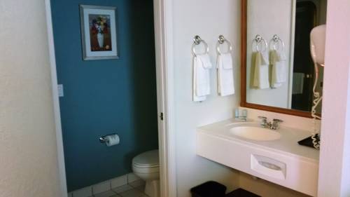 Imagen de la habitación del Hotel Sleep Inn and Suites Port Clinton. Foto 5
