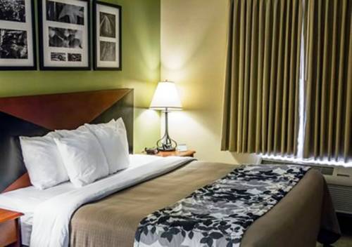 Imagen de la habitación del Hotel Sleep Inn and Suites, Redmond. Foto 5