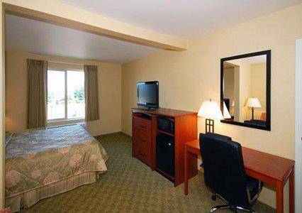 Imagen de la habitación del Hotel Sleep Inn and Suites, Redmond. Foto 9