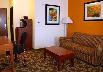 Imagen de la habitación del Hotel Sleep Inn and Suites Shreveport. Foto 7