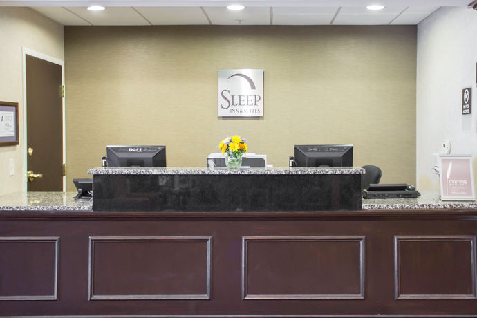 Imagen de los interiores del Hotel Sleep Inn and Suites Smithfield Near I-95. Foto 12