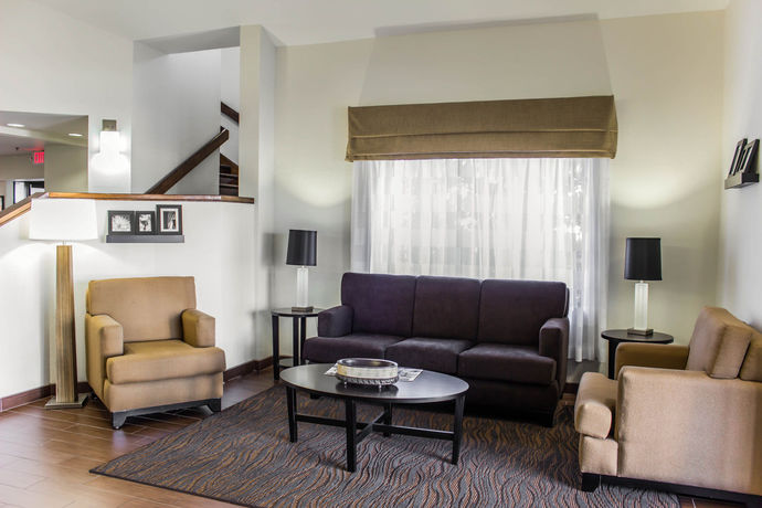 Imagen de los interiores del Hotel Sleep Inn and Suites Spring Lake - Fayetteville Near Fort Liberty. Foto 16