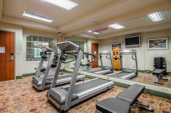Imagen de los interiores del Hotel Sleep Inn and Suites Springdale West. Foto 12