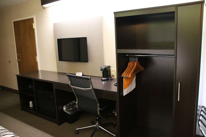 Imagen de la habitación del Hotel Sleep Inn near Great Lakes Naval Base. Foto 4