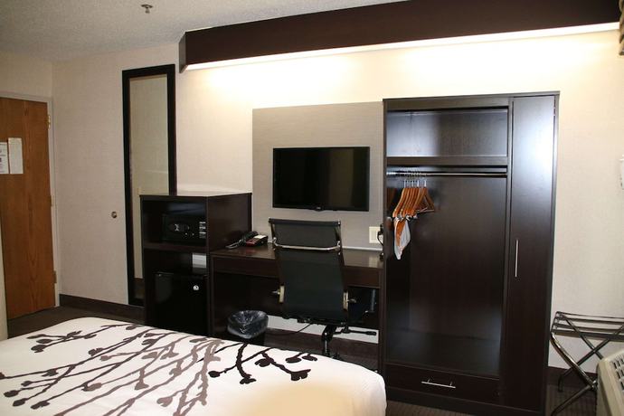 Imagen de la habitación del Hotel Sleep Inn near Great Lakes Naval Base. Foto 12