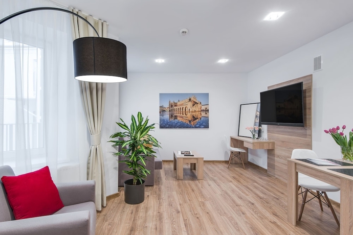 Imagen de la habitación del Hotel Sleep Innn. Foto 9