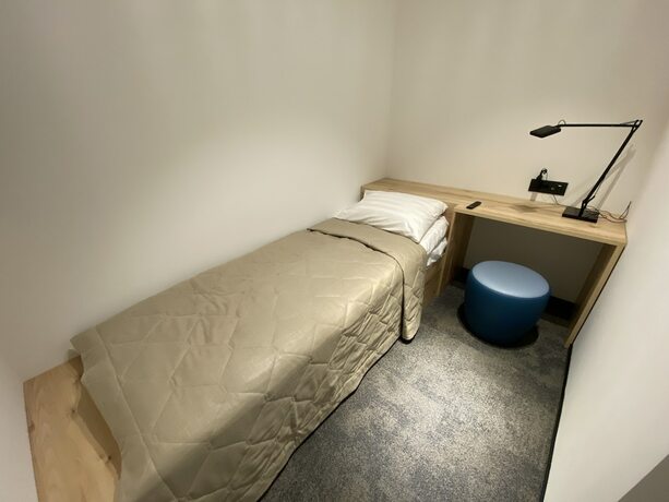 Imagen de la habitación del Hotel Sleep Lounge Terminal D - Hostel. Foto 12