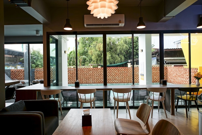 Imagen de los interiores del Hotel Sleep Mai Lifestyle Thapae. Foto 18