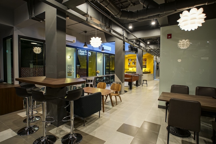 Imagen de los interiores del Hotel Sleep Mai Lifestyle Thapae. Foto 19