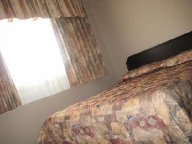 Imagen de la habitación del Hotel Sleep Right Inn. Foto 5