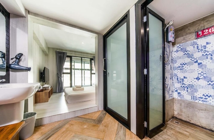 Imagen de la habitación del Hotel Sleep Walker Poshtel. Foto 16