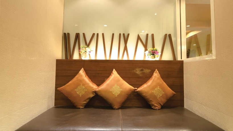 Imagen de los interiores del Hotel Sleep With Inn. Foto 11