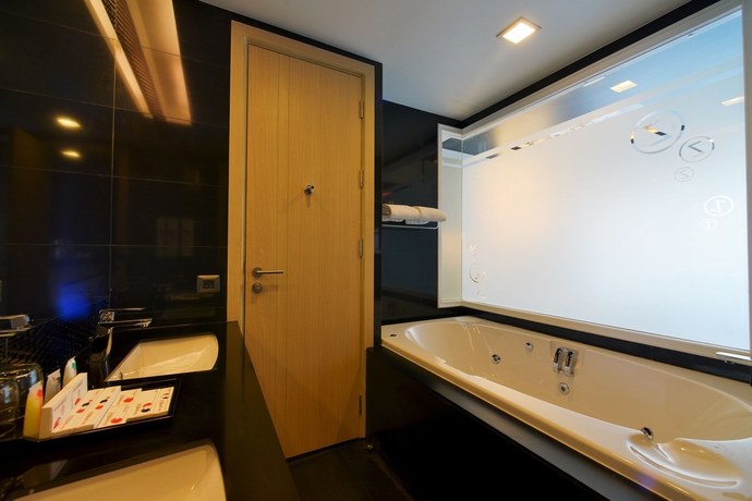 Imagen de la habitación del Hotel Sleep With Me Design @ Patong - Sha Extra Plus. Foto 8